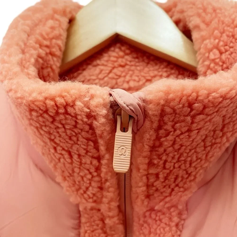 NWT Lululemon Textured Fleece Full Zip Jacket Pink Savannah Size 12 Athleisure